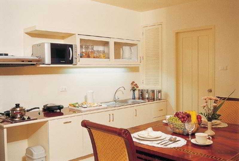 Lk Pavilion Executive Serviced Apartment Pattaja Kültér fotó