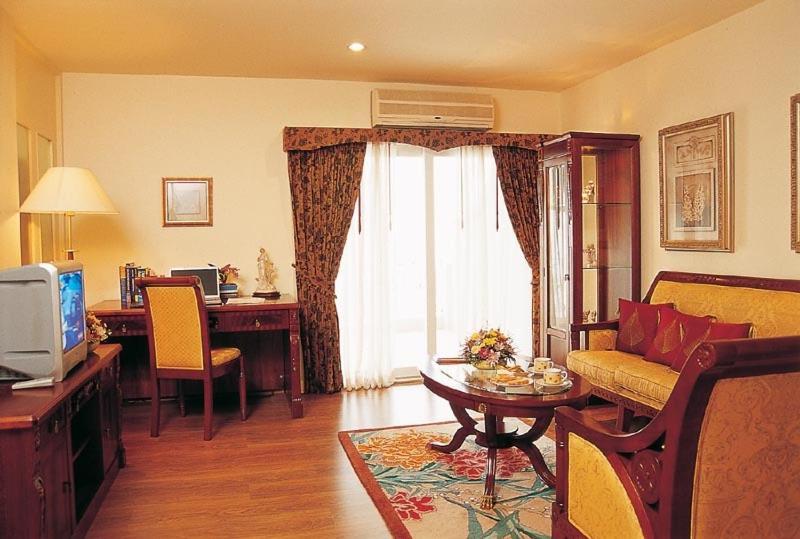 Lk Pavilion Executive Serviced Apartment Pattaja Szoba fotó